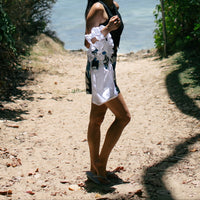 shoulder on LOVE mesh mini