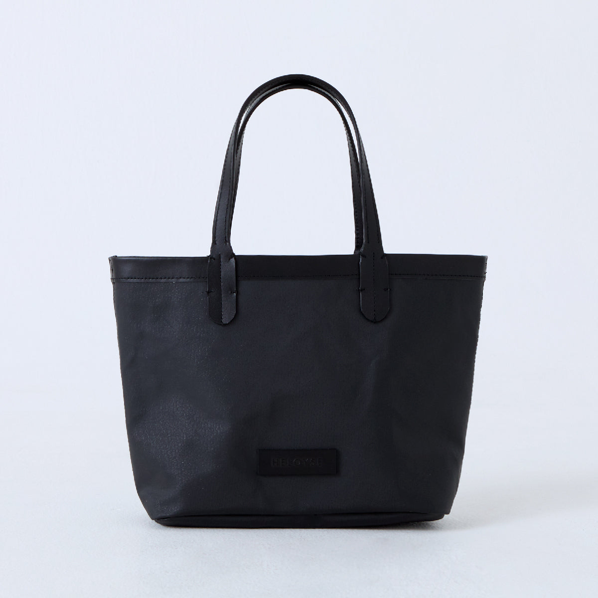 plume tote un S