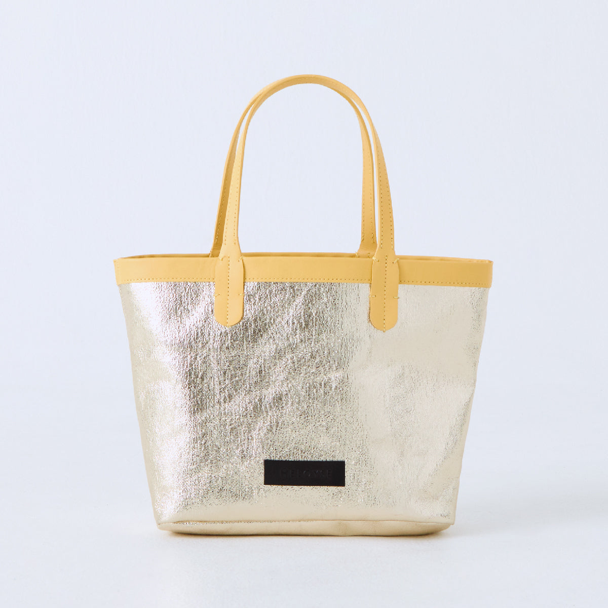 plume tote un S